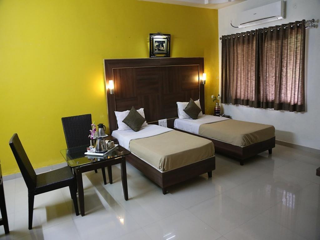 Leo Resorts Junagadh Room photo